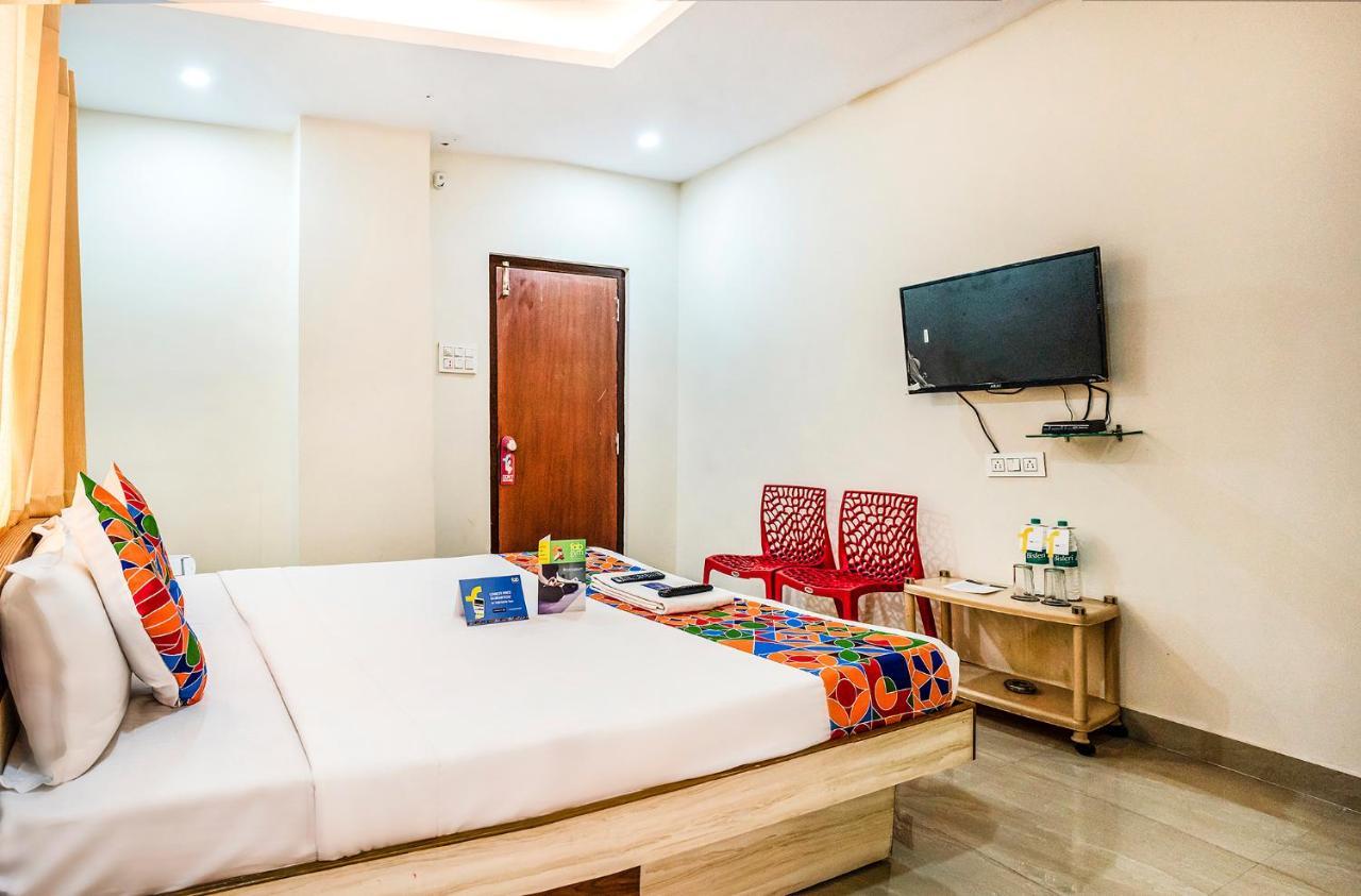 Готель Fabexpress Sri Lakshmi Deluxe Sivarampalli Гайдарабад Екстер'єр фото